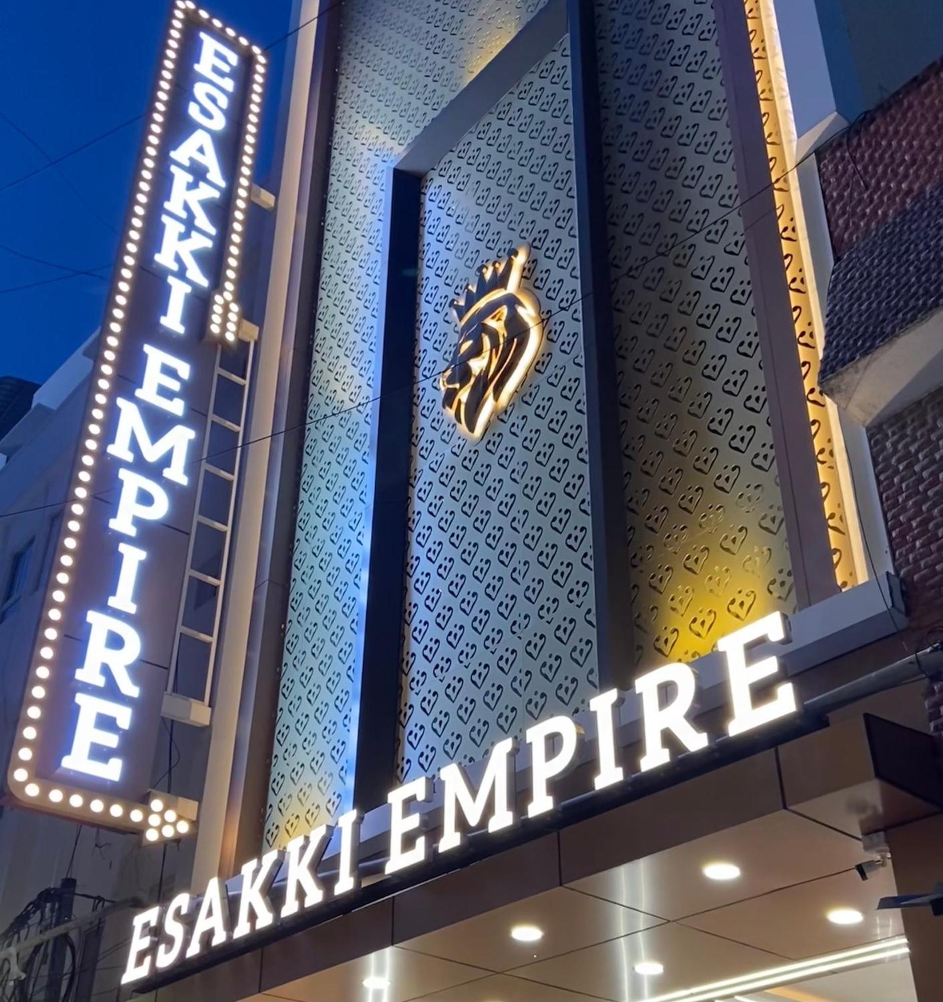 Esakki Empire Hotel Ченай Екстериор снимка